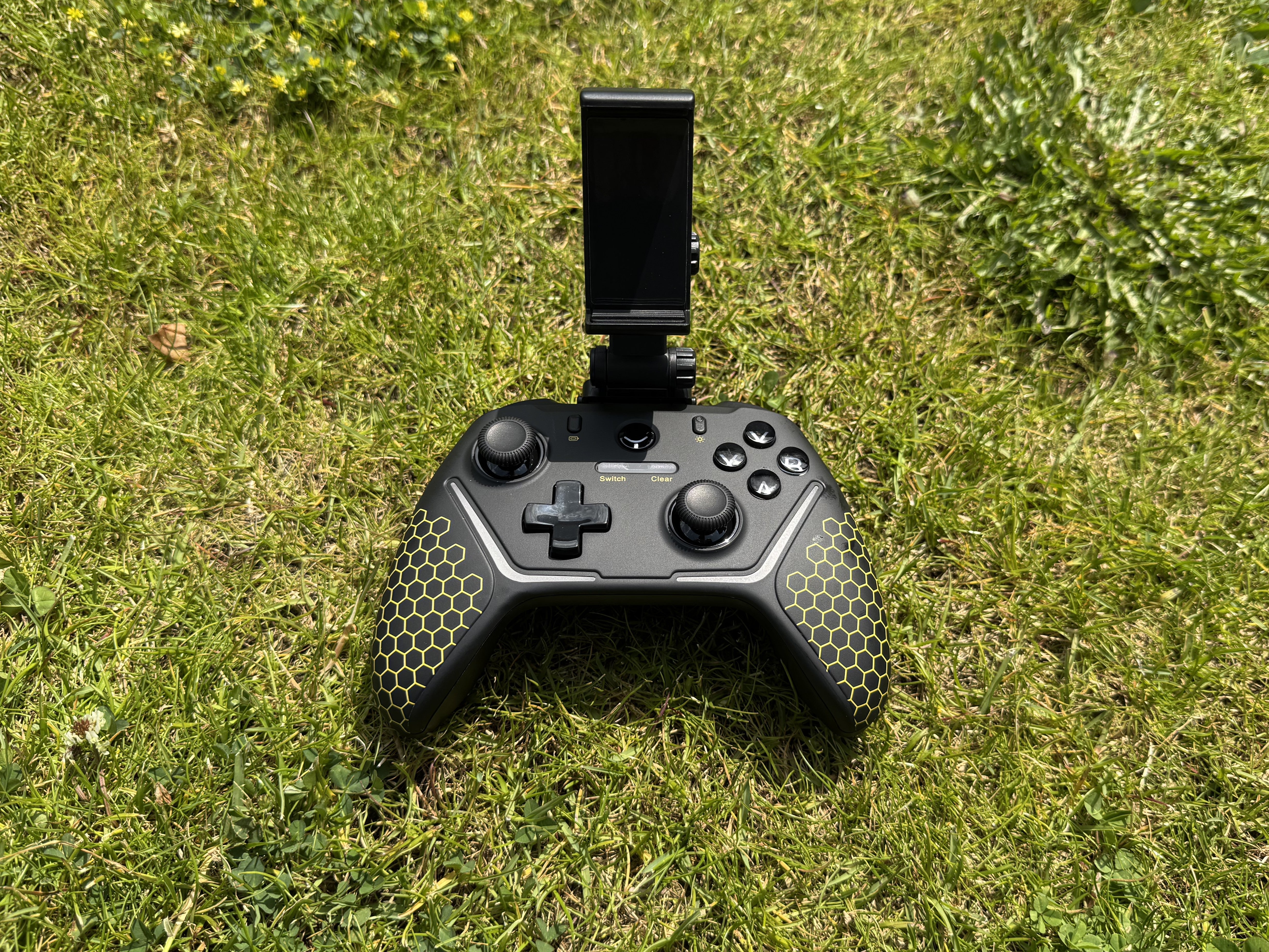 YARBO Mähroboter Set – Core Steuerung & Lawn Mower Modul für bis zu 25.000 m² Rasen, 50 cm Schnittbreite